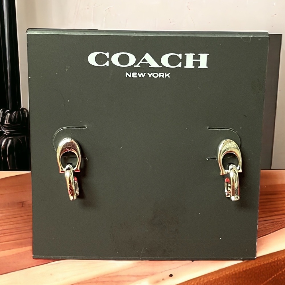 𝅺COACH Signature “C” Dangly Stud Earrings BRAND NEW